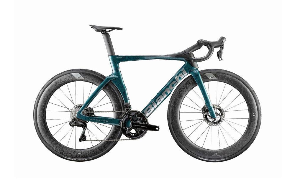 Bicicletă șosea Bianchi OLTRE RC – Dura-Ace Di2 12sp – 2027 — Celeste Notte Camo / Carbon UD / Logo cromat