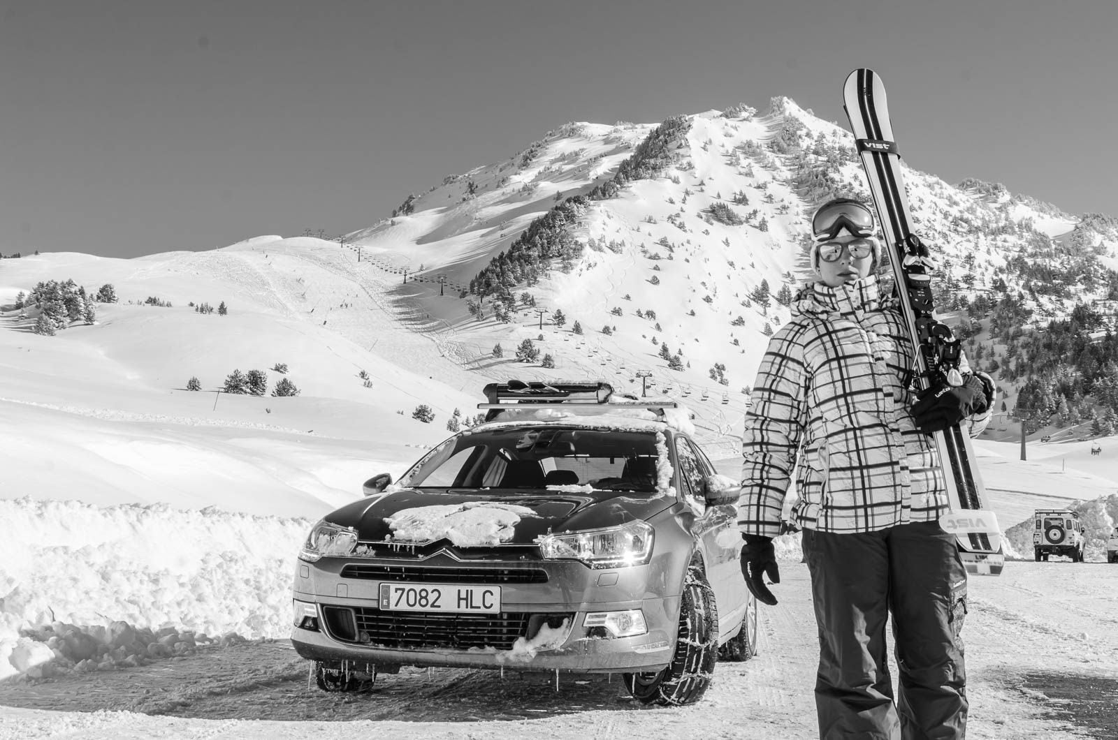 940 cruz skirack 010 bn f32 LR