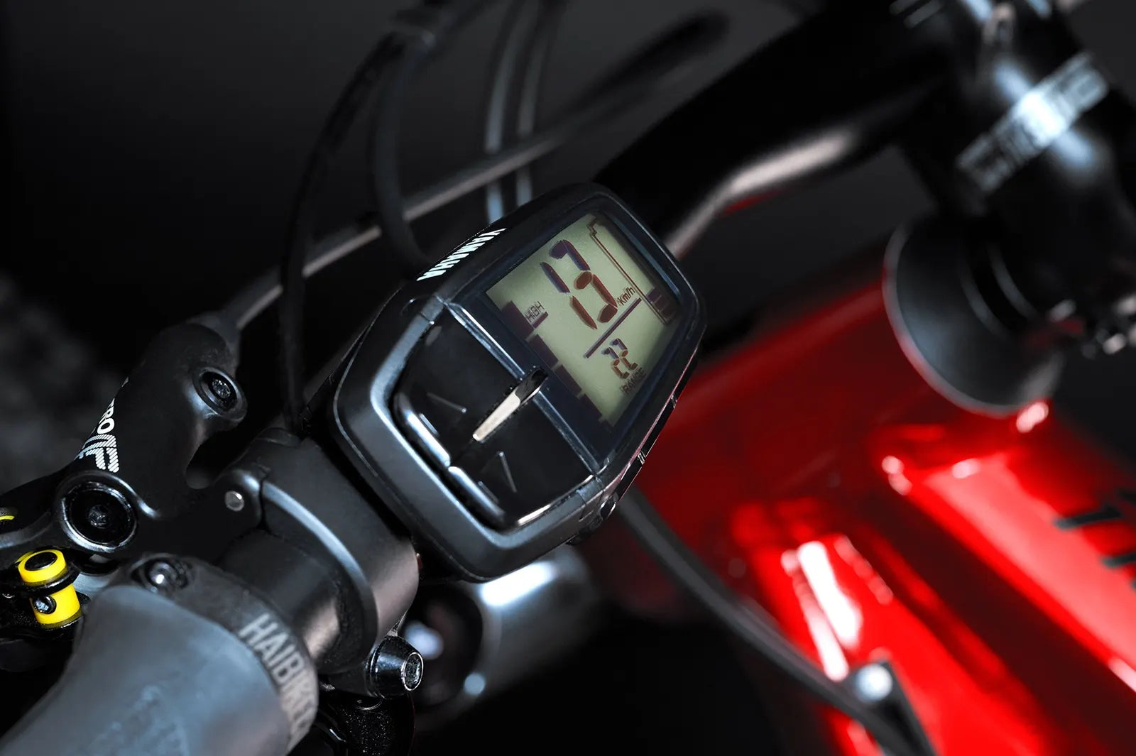 Haibike MY22 Detail Display AllTrail 5 29 red 1