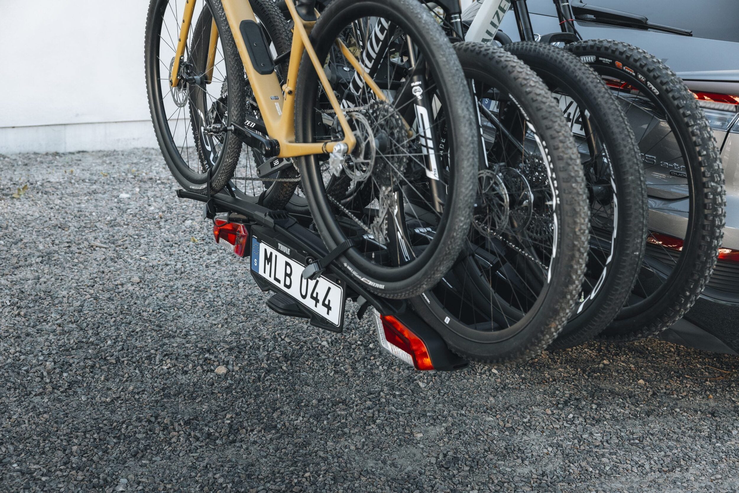 Large Thule EasyFold 3 240516 2272