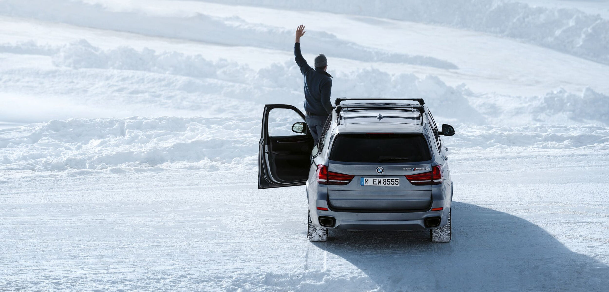 Large Thule Edge Flush Rail LS Austria 190220 16066 1