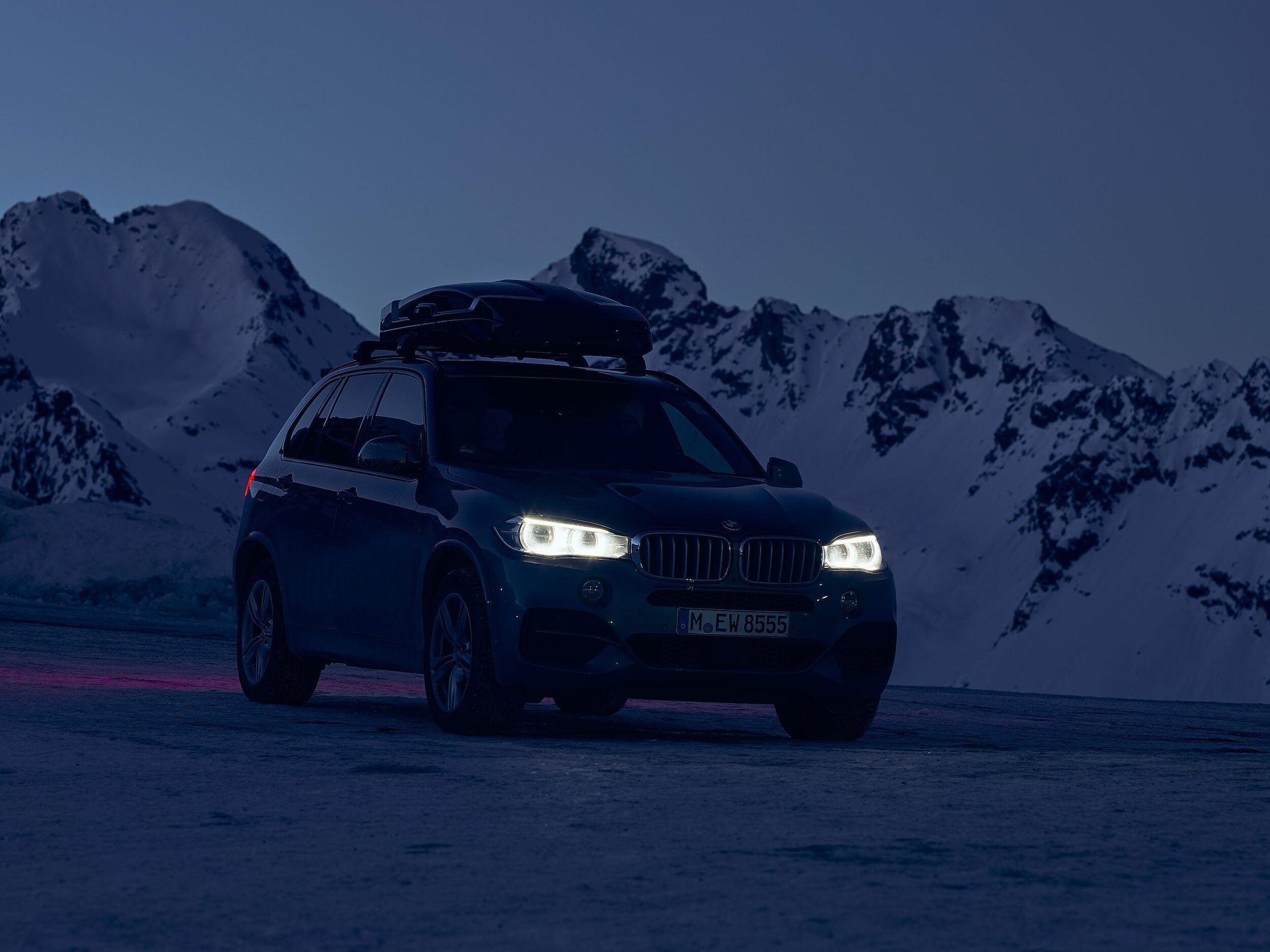 Large Thule Vector LS Austria Landscape 190218 8575 1