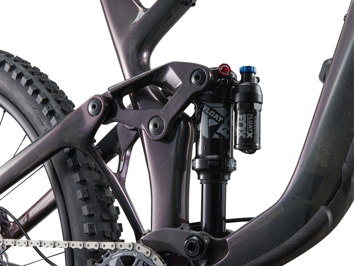 Giant Trance X Advanced 1 Arctic Light/Chrome - bieleta Maestro și amortizorul