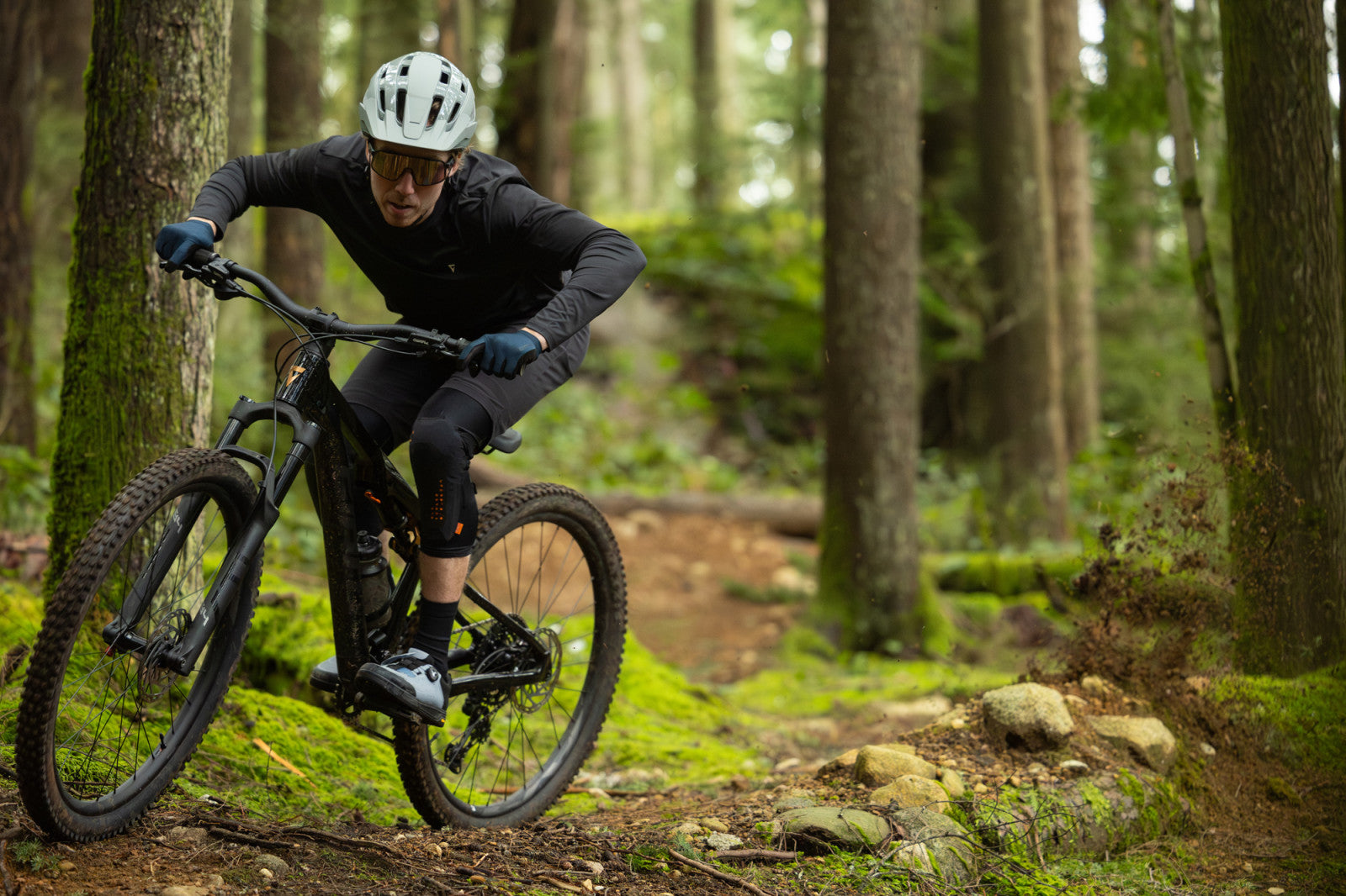 Giant Stance 29 2026 - lifestyle trail 53
