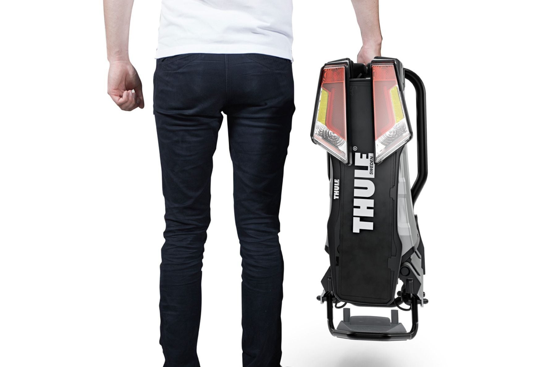Suport biciclete Thule EasyFold XT 2 cu prindere pe carligul de remorcare pentru 2 biciclete 8