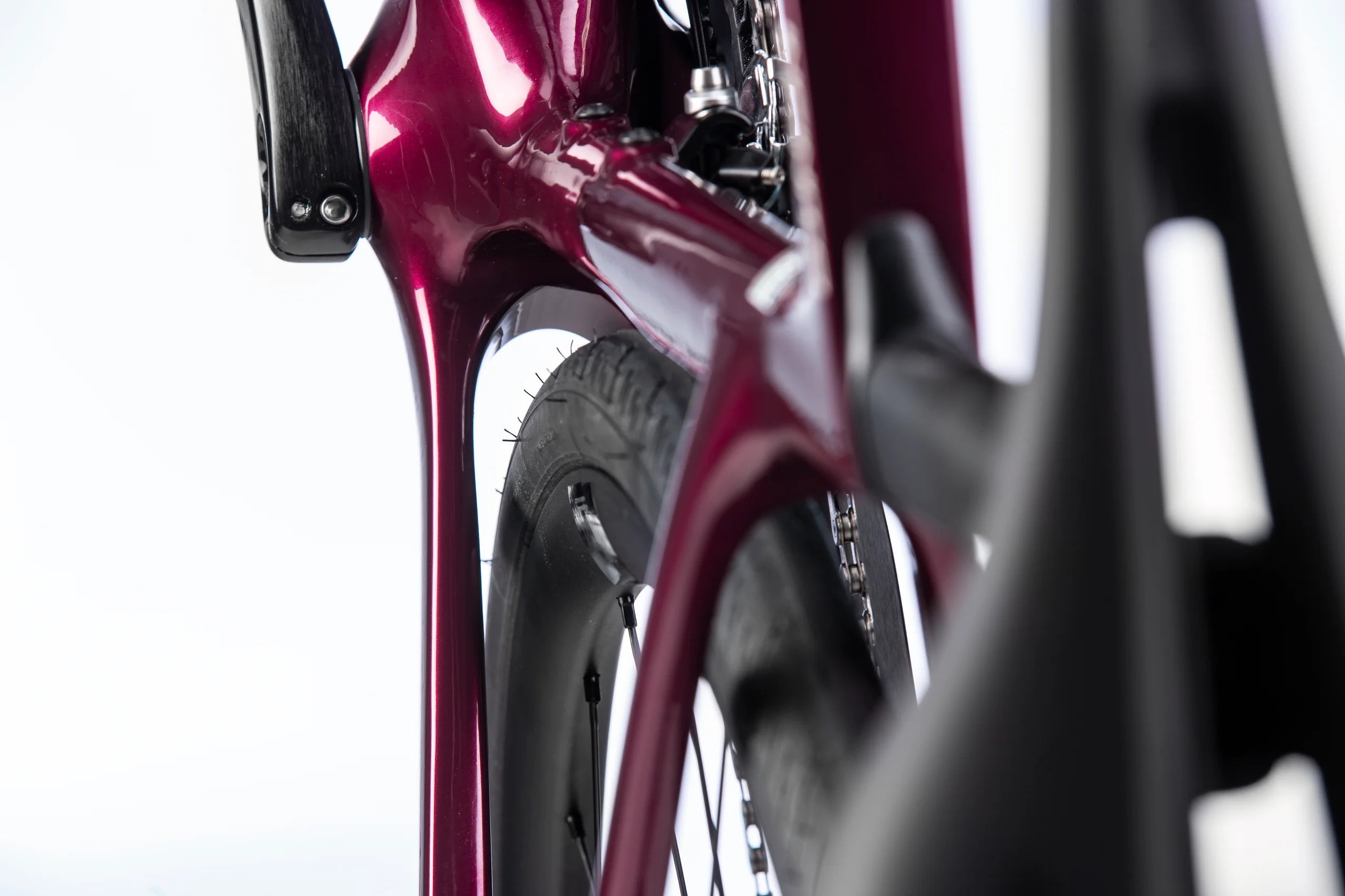 Bicicletă șosea BIANCHI INFINITO - 105 Di2 - Carbon 2026