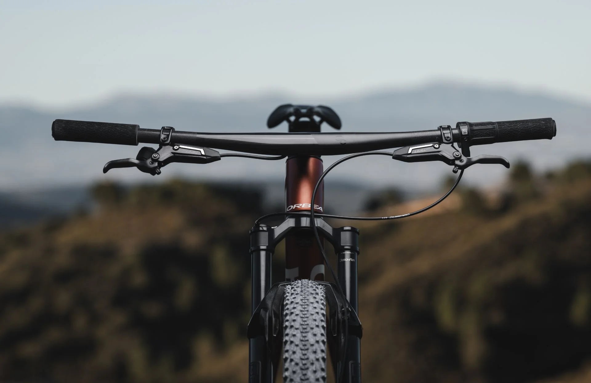 Bicicletă MTB XC ORBEA ALMA M-PRO