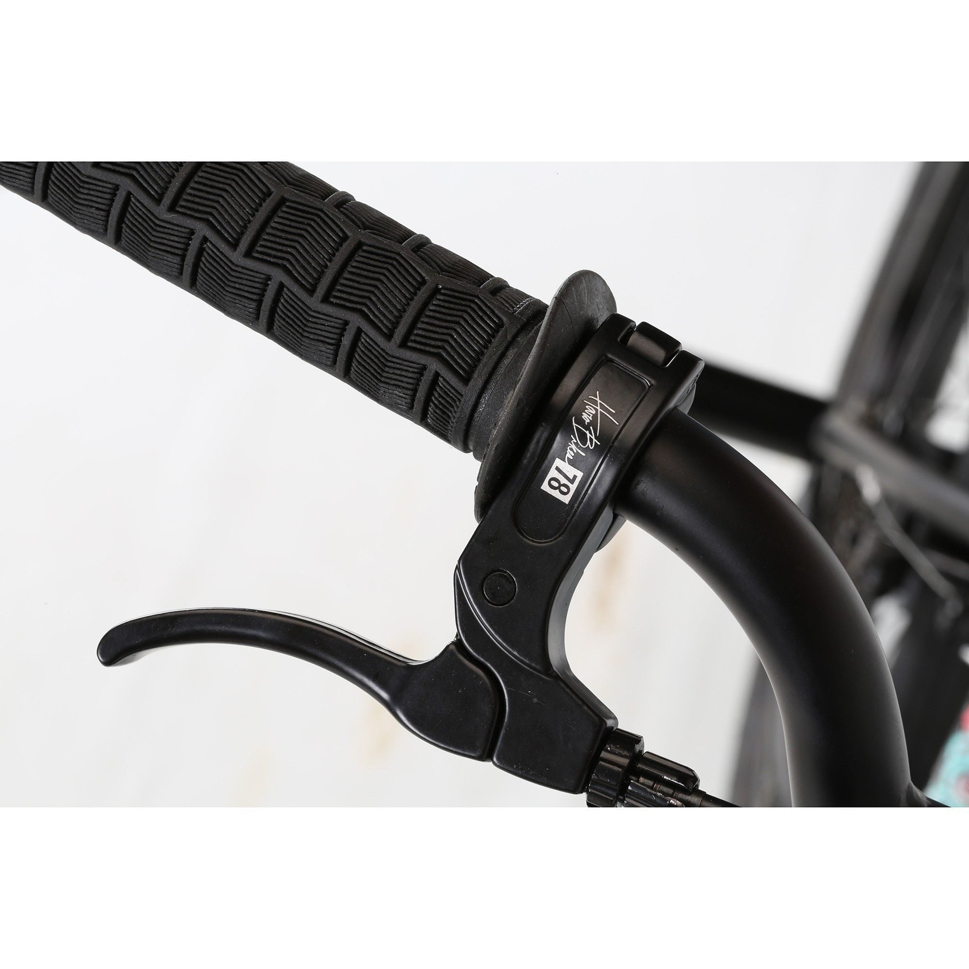 bicicleta bmx haro leucadia dlx 20 negru mat 2