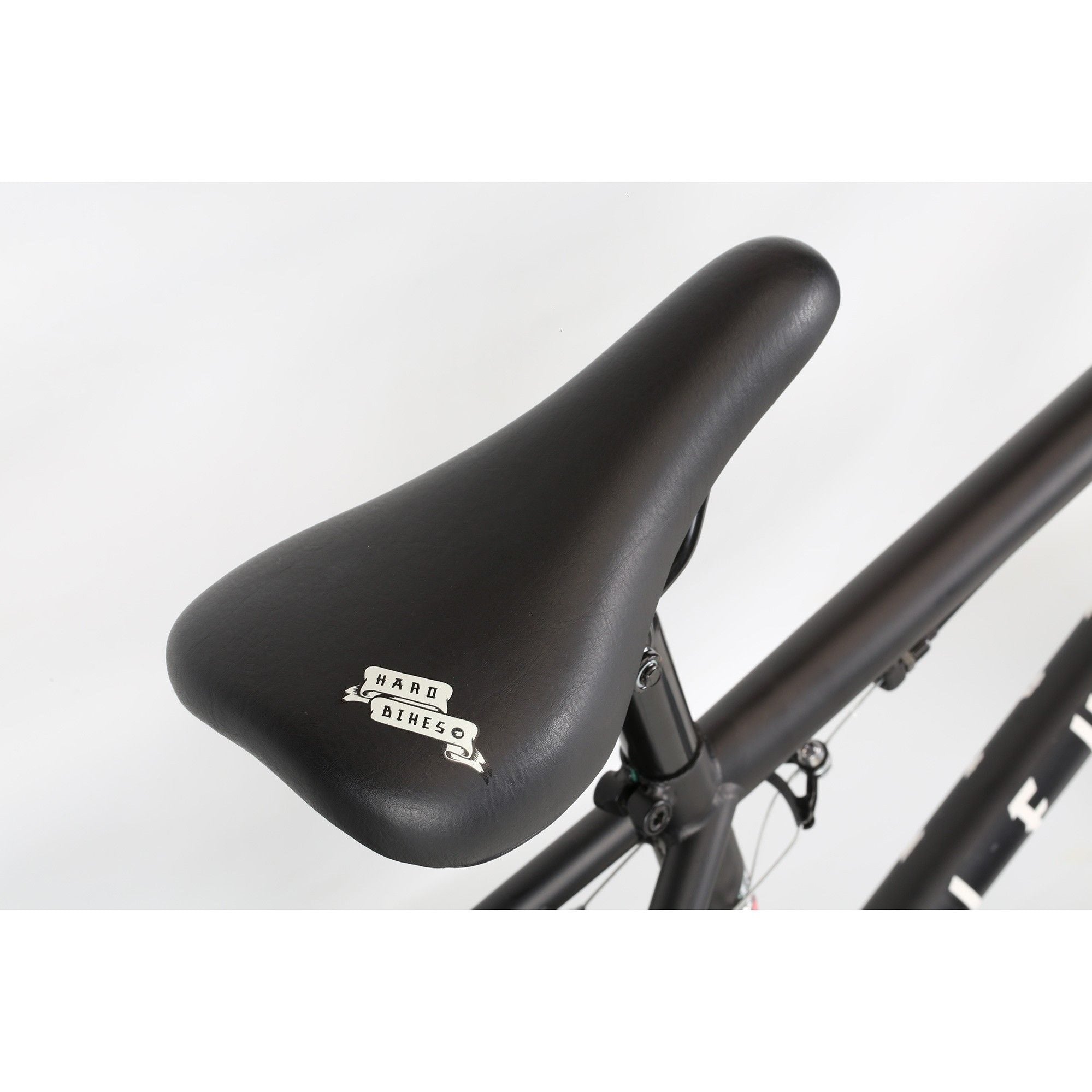 bicicleta bmx haro leucadia dlx 20 negru mat 3
