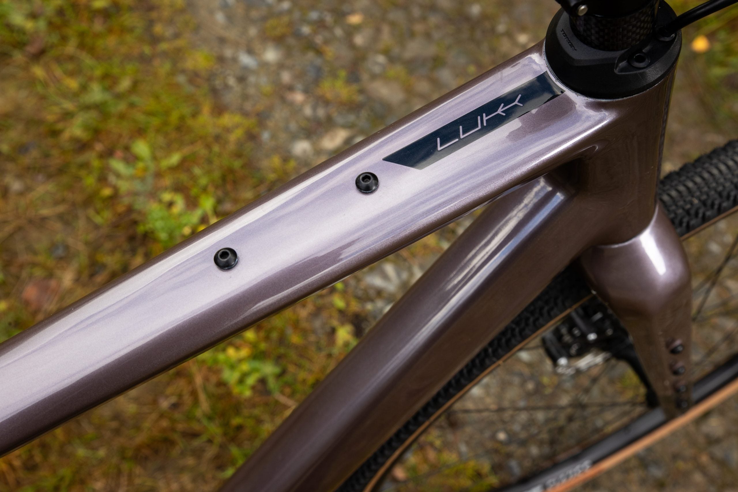 Bicicleta Rock Machine Lukk Cr 70 28 Gloss Purple Garnet 54cm - (L)