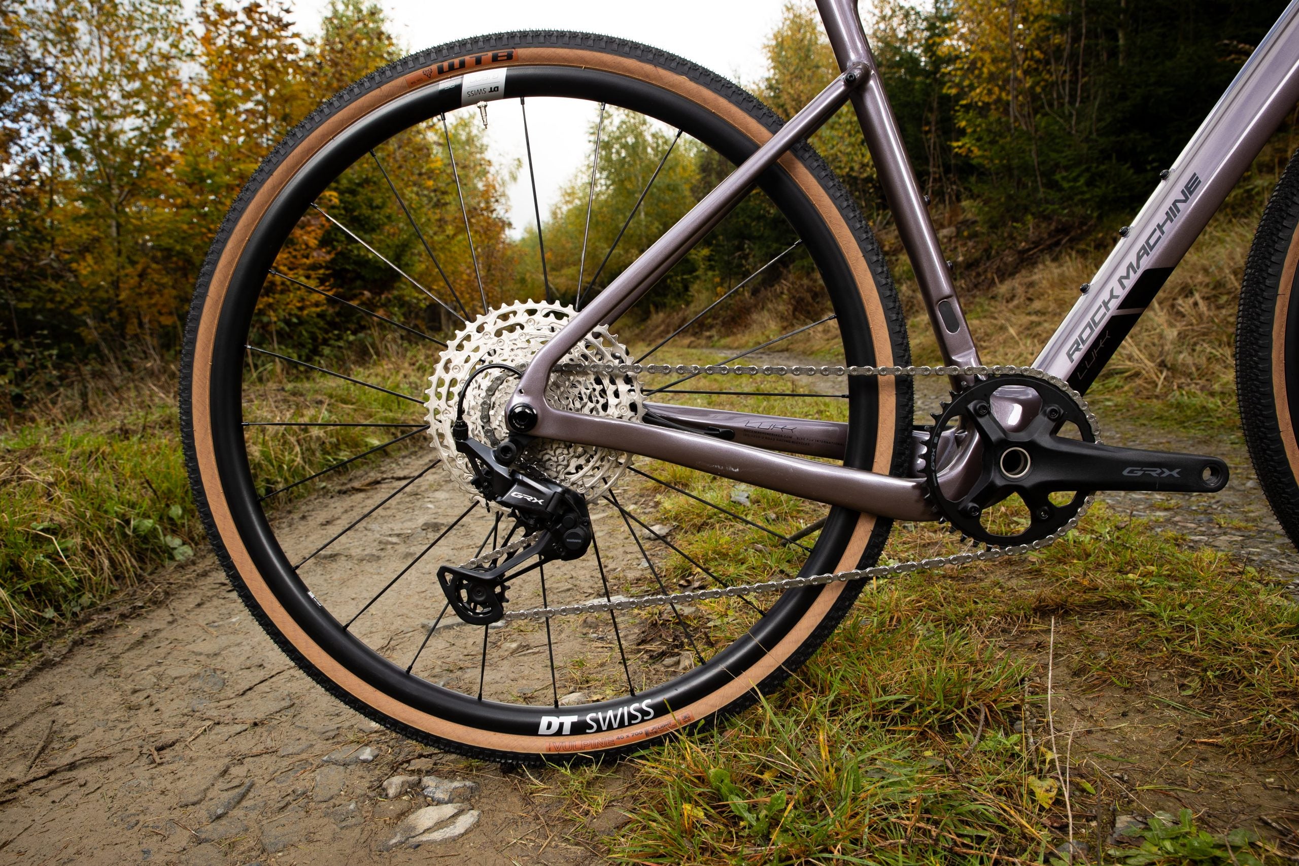 Bicicleta Rock Machine Lukk Cr 70 28 Gloss Purple Garnet 54cm - (L)