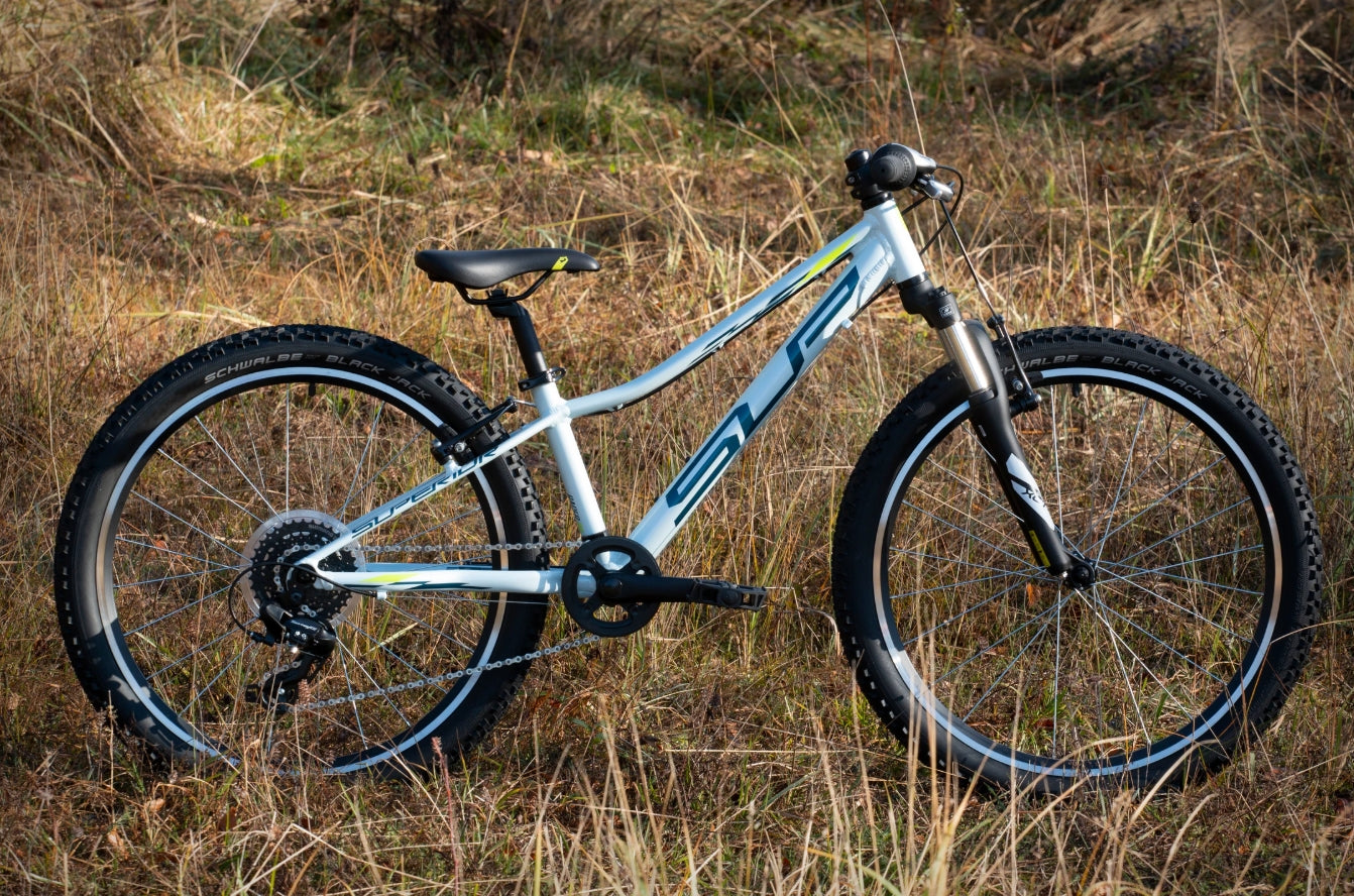 Bicicleta Superior Racer XC 24 Gloss White/Blue/Neon Yellow