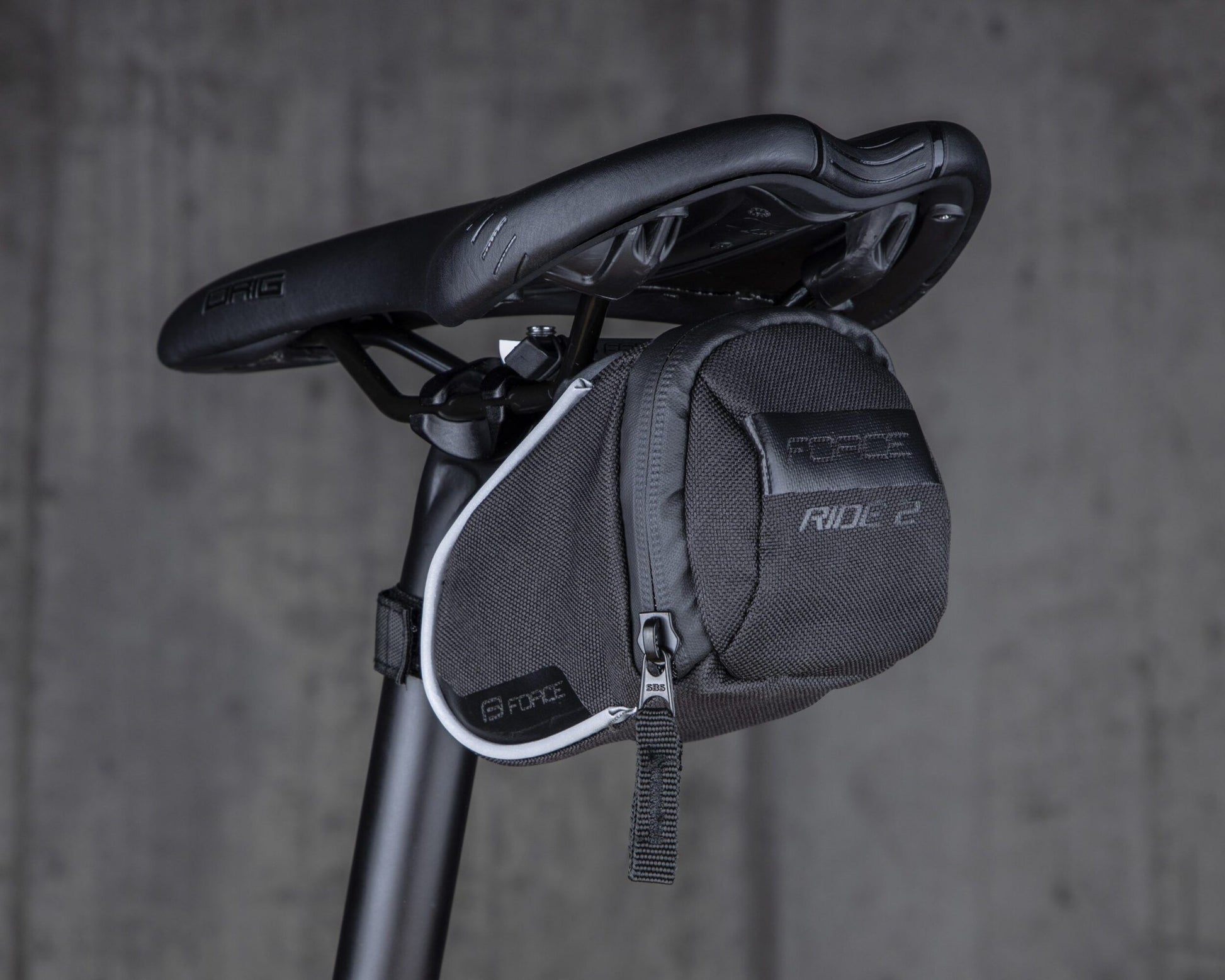 borseta sa force ride 2 klick neagra m 4 scaled