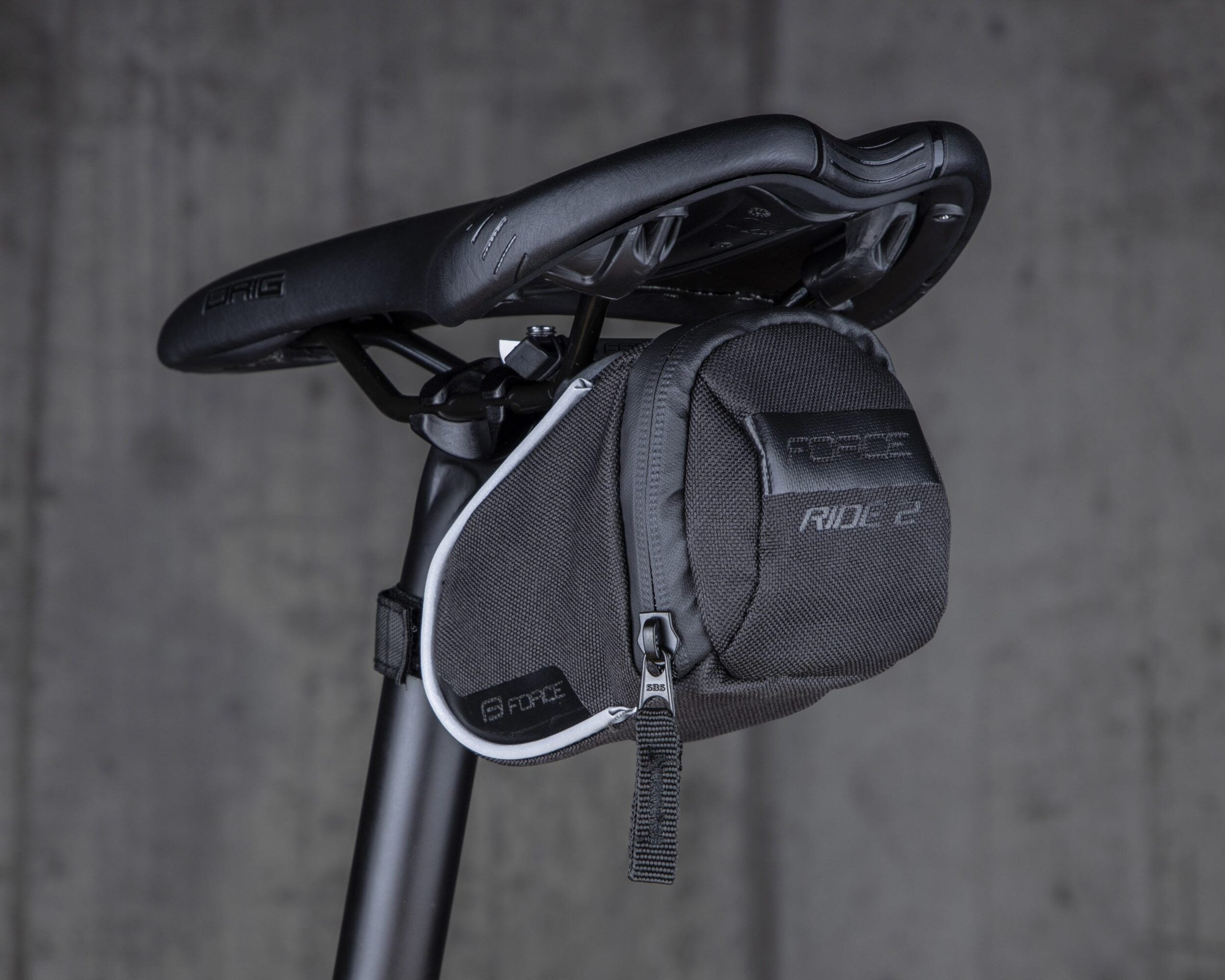 borseta sa force ride 2 klick neagra m 4 scaled