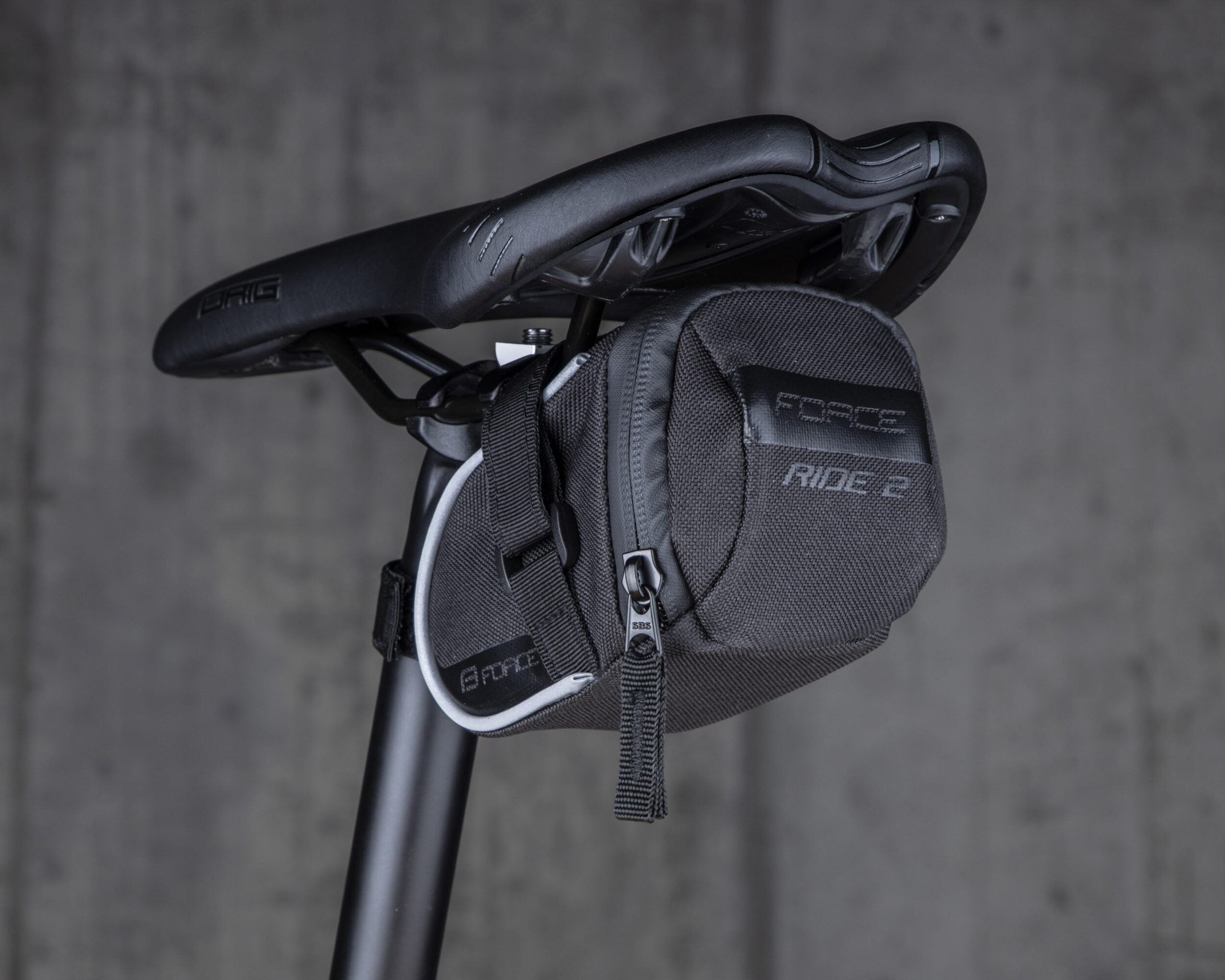 borseta sa force ride 2 velcro neagra m 4 scaled