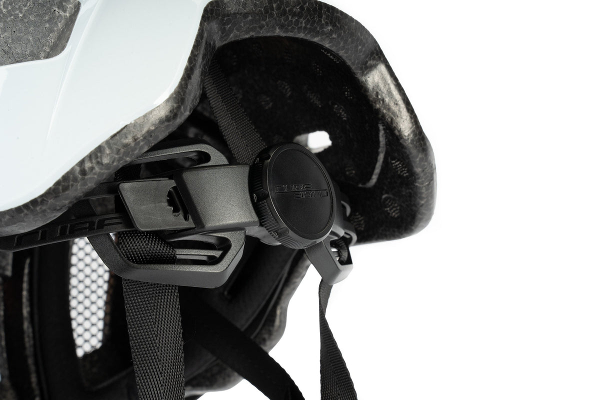 Casca CUBE Fink Flash White/Pink