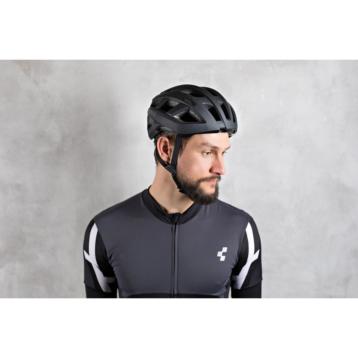 Casca CUBE Road Race Black
