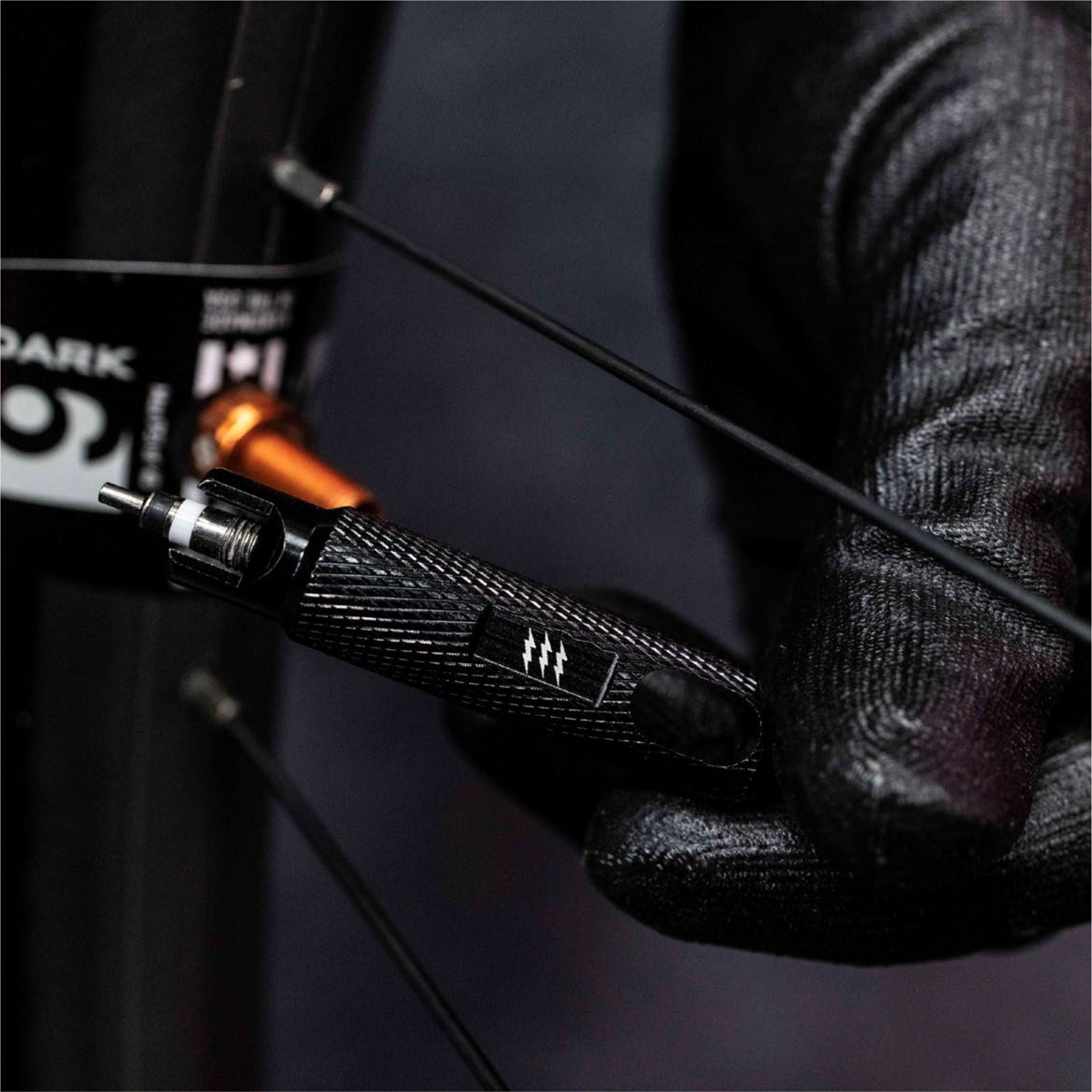 cheie ventile muc off valve core remover 2