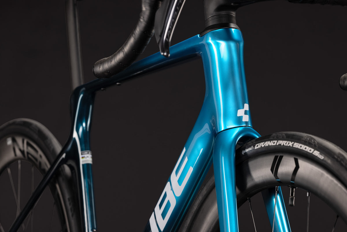 CUBE Agree C:62 Race chromeblue n liquidblue