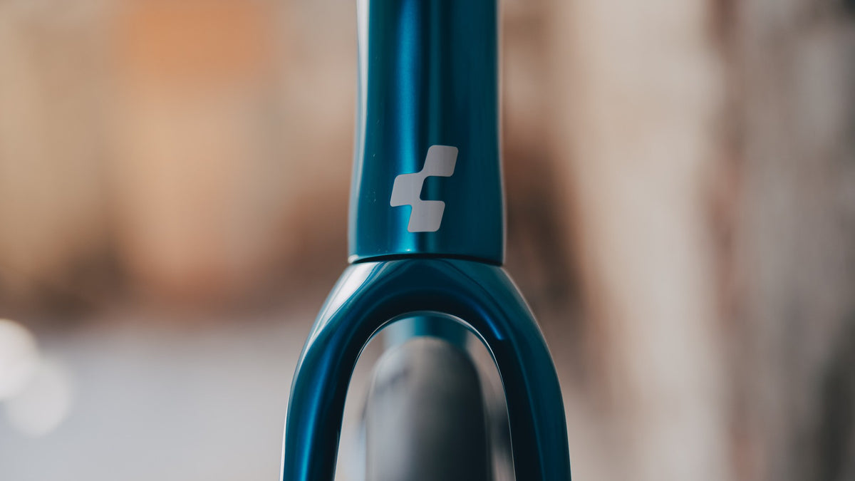 CUBE Agree C:62 Race chromeblue n liquidblue