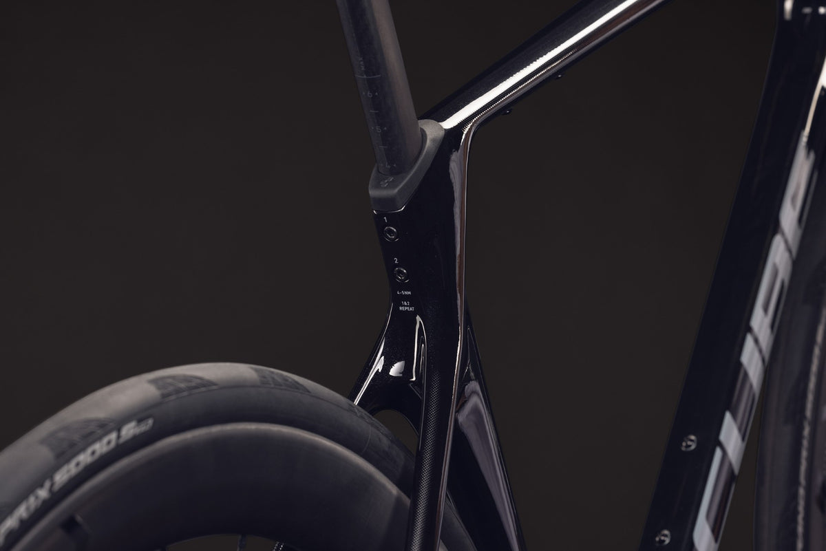 CUBE Agree C:62 SLT Di2 blackpearl n switchwhite
