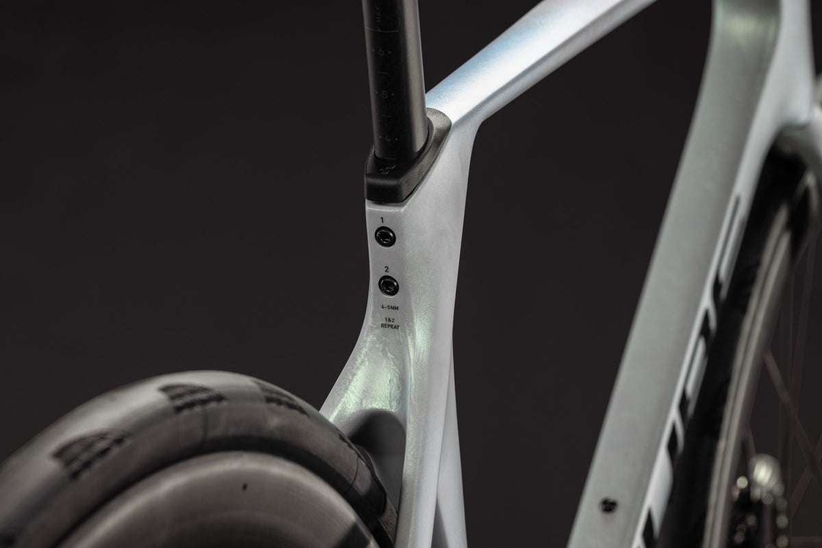 CUBE Agree C:62 SLT Di2 stormyopal n black