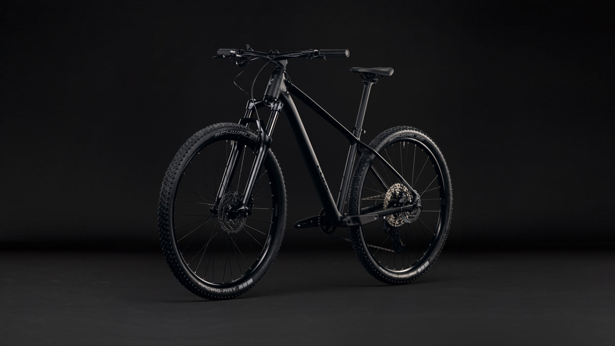 CUBE Aim SLT soot n black