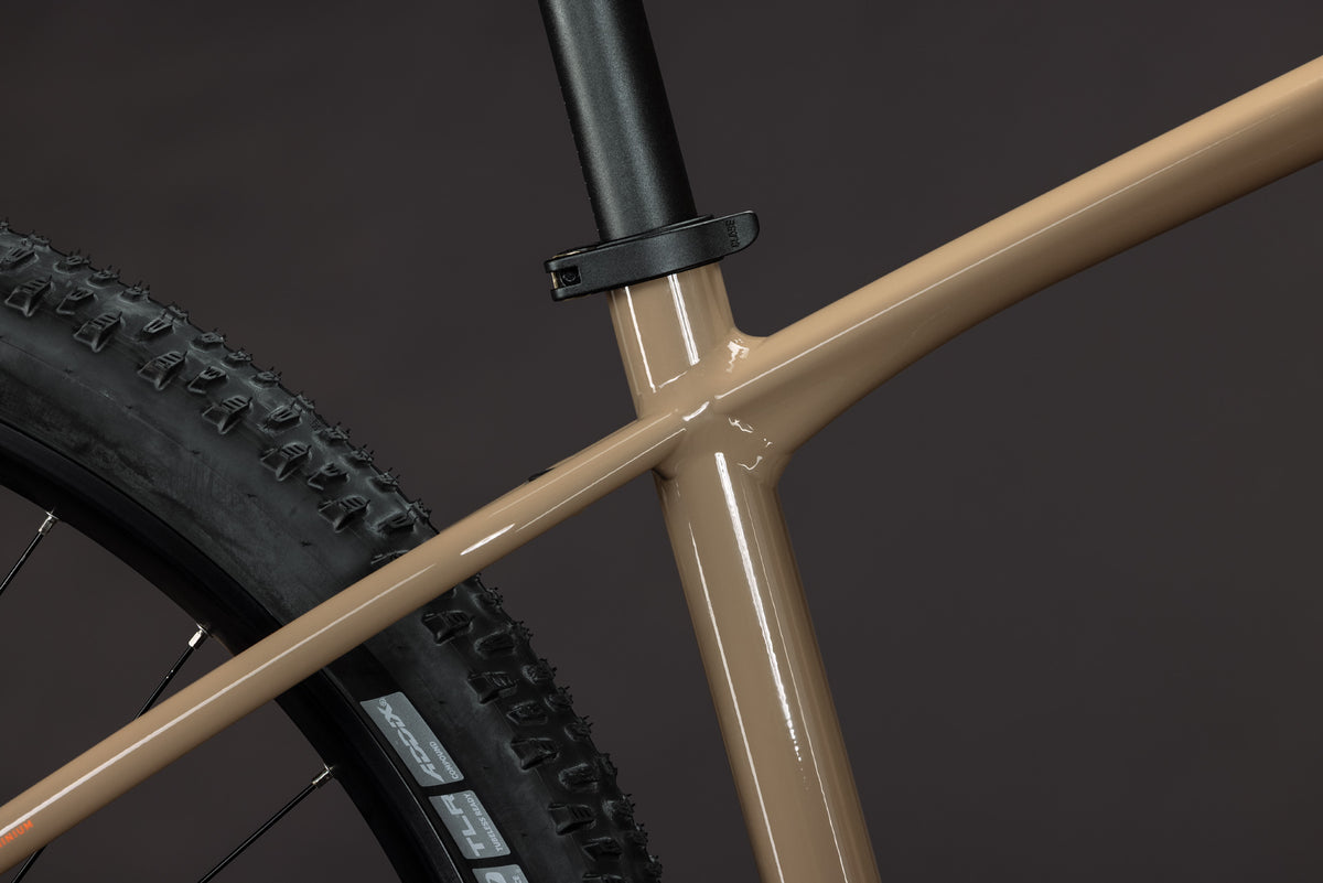 CUBE Aim SLT cappuccino n black