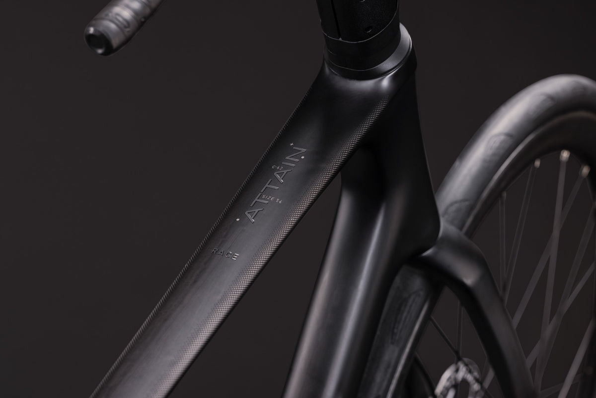 CUBE Attain C:62 Race carbon n coalchrome