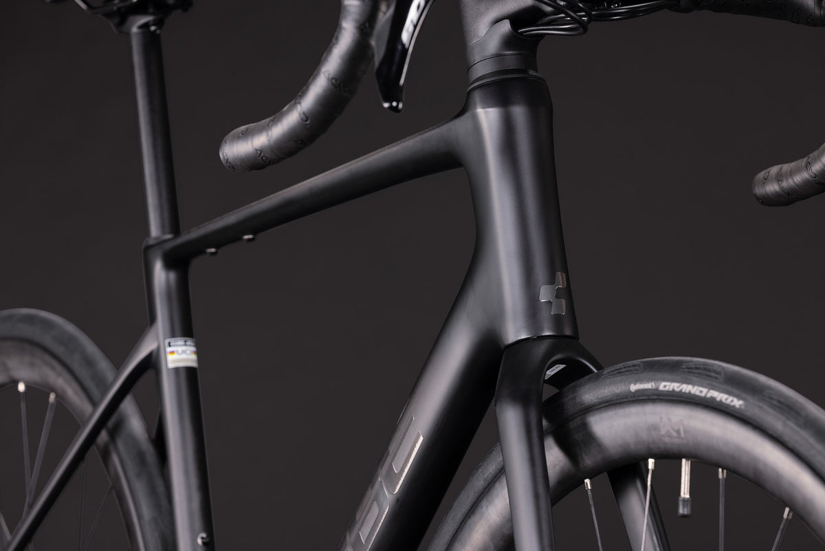 CUBE Attain C:62 Race carbon n coalchrome