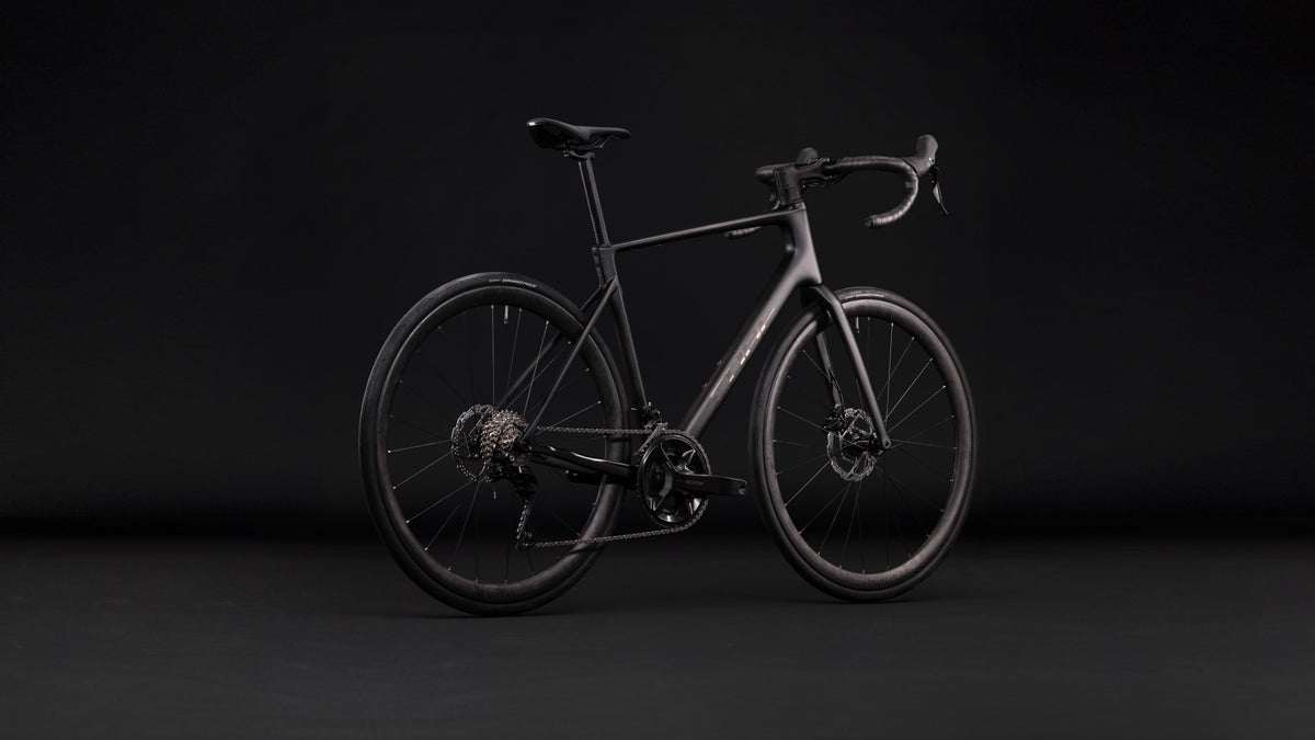 CUBE Attain C:62 Race carbon n coalchrome