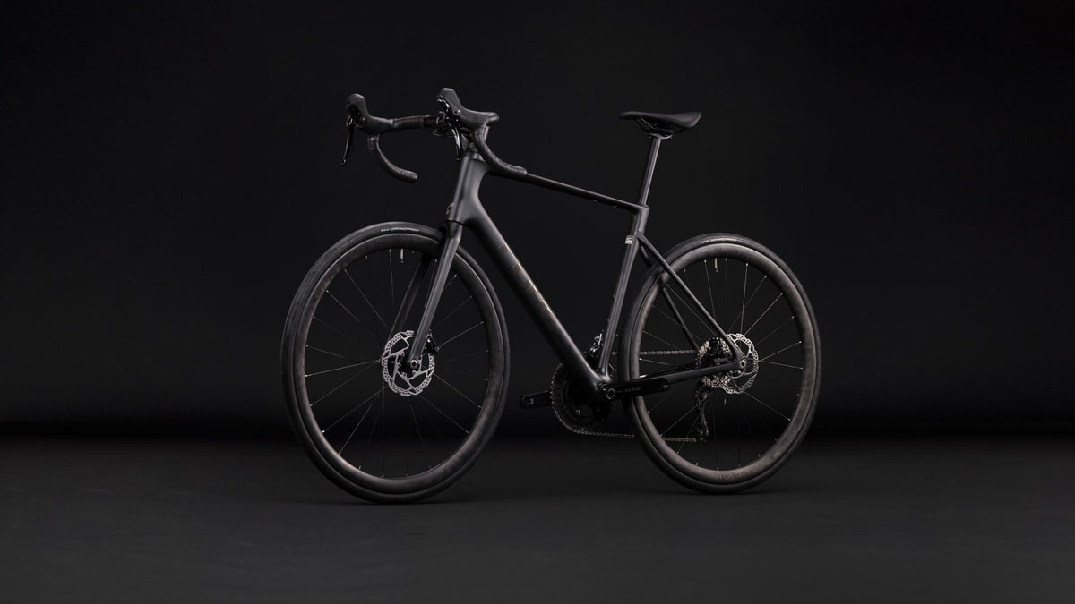 CUBE Attain C:62 Race carbon n coalchrome