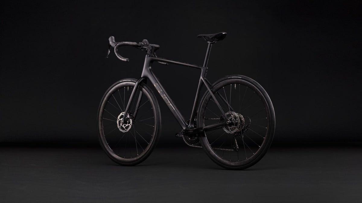 CUBE Attain C:62 Race carbon n coalchrome
