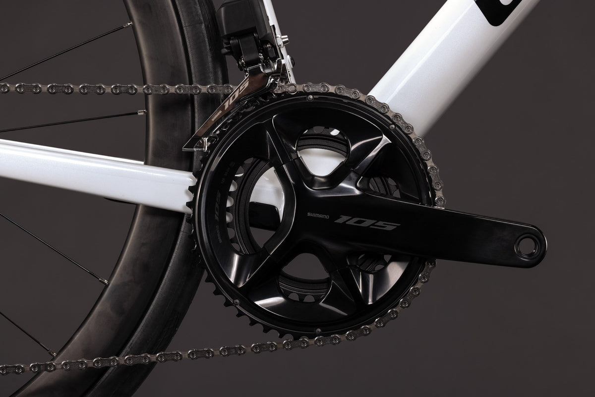 CUBE Attain C:62 SLX metallicwhite n black