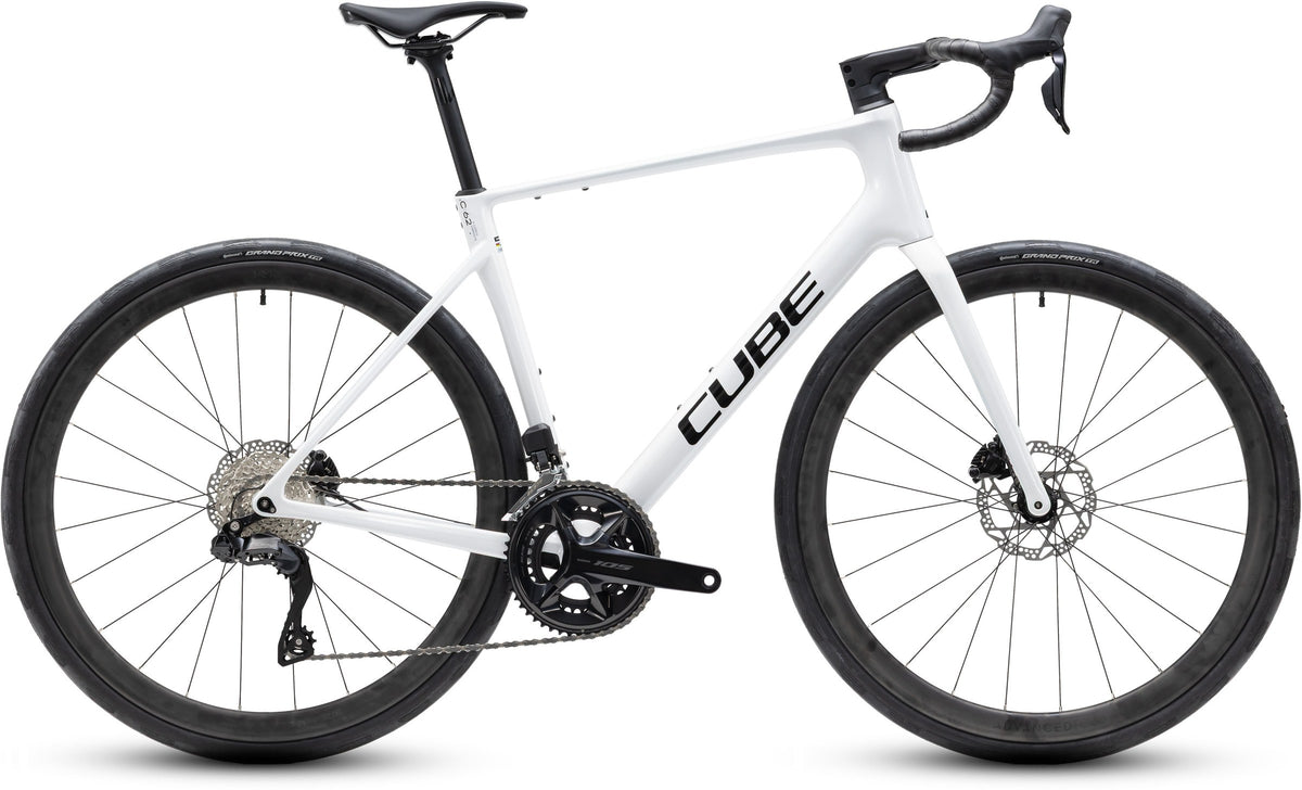 CUBE Attain C:62 SLX metallicwhite n black