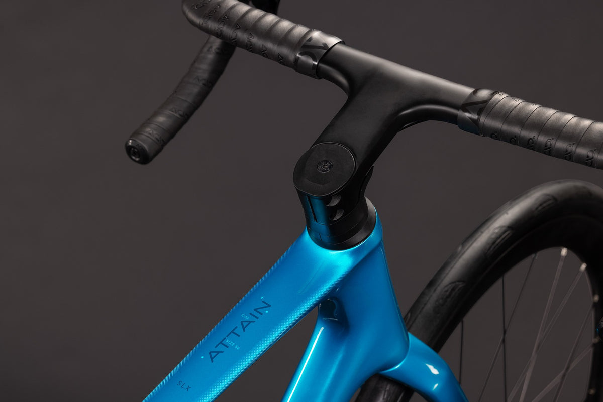 CUBE Attain C:62 SLX bali n blue
