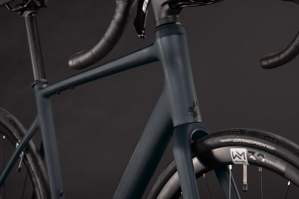 CUBE Attain SLX black n chrome
