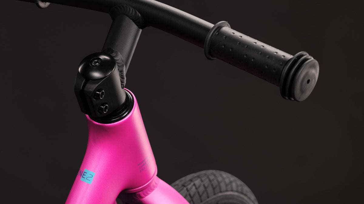 Bicicleta fara pedale CUBE Numove 120 Walk fucsia n plum