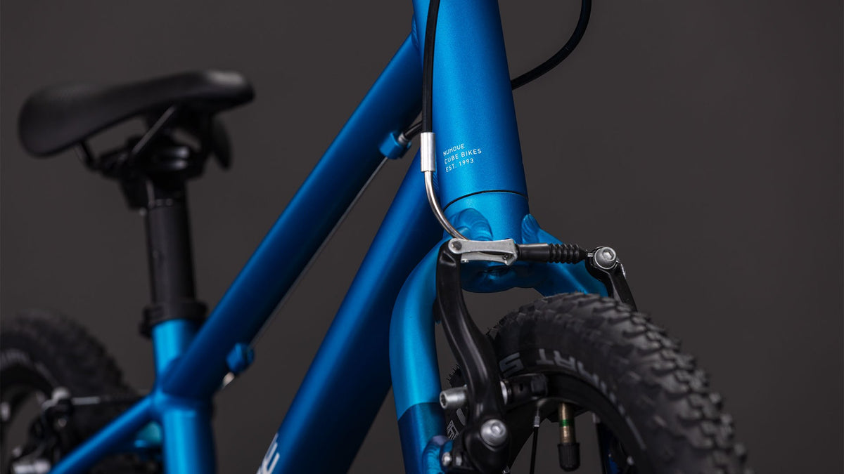 Bicicleta CUBE Numove 160 topasblue n nebula