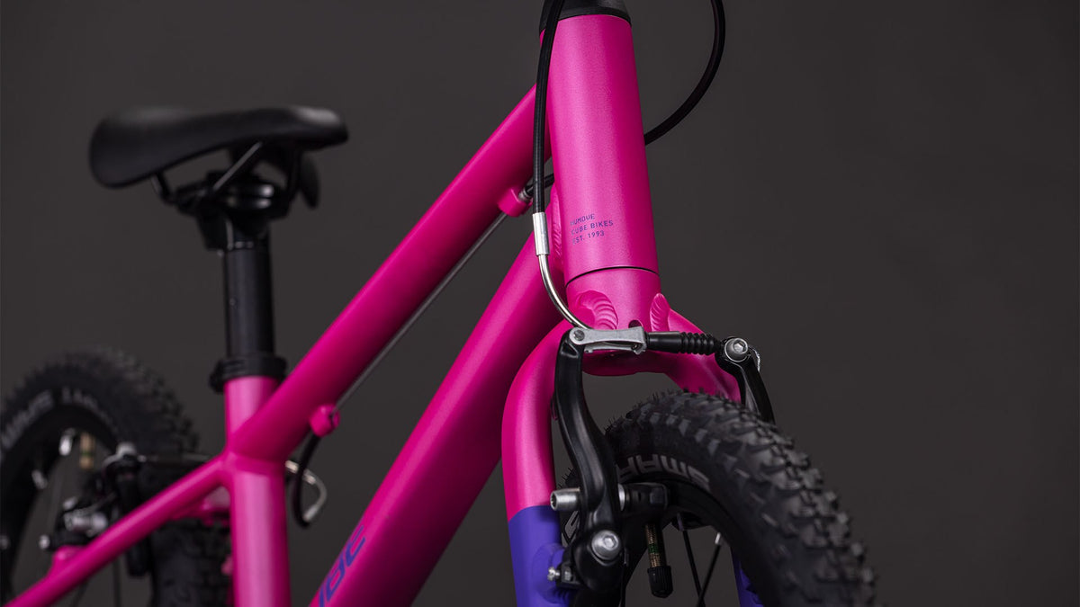Bicicleta CUBE Numove 160 fucsia n plum
