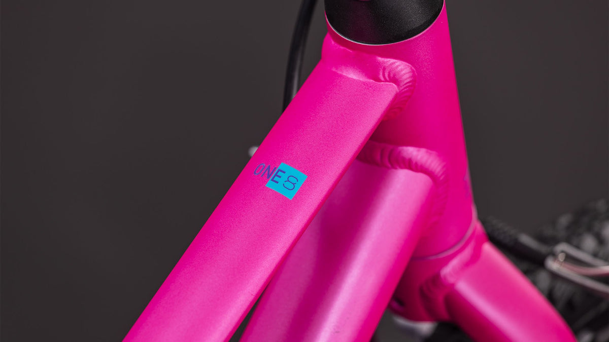 Bicicleta CUBE Numove 180 fucsia n plum