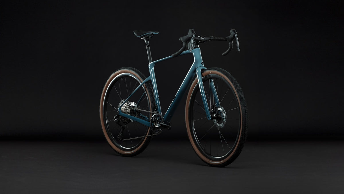 CUBE Nuroad C:62 EX surfblue n black