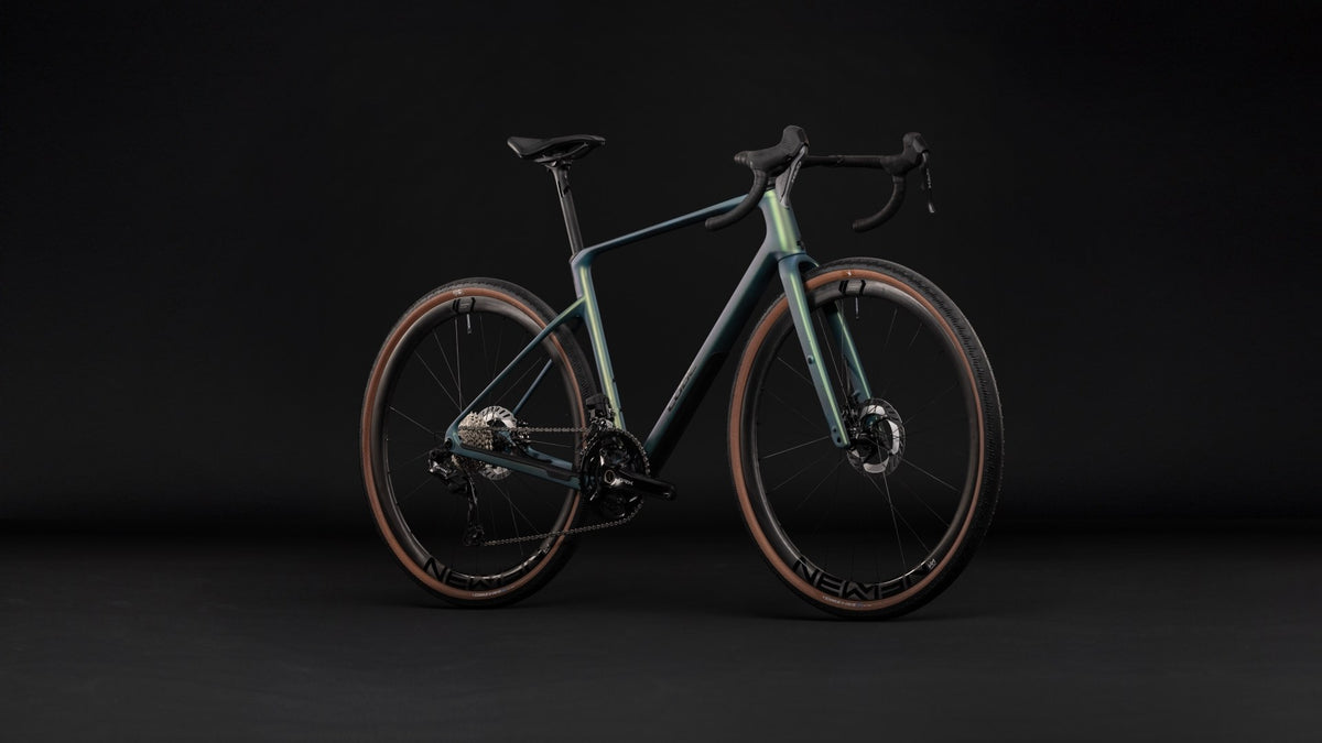 CUBE Nuroad C:62 Race jungali n black