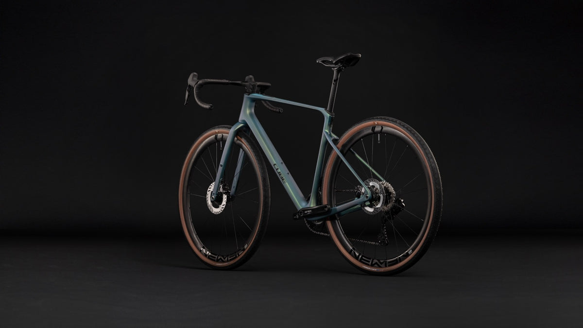 CUBE Nuroad C:62 Race jungali n black