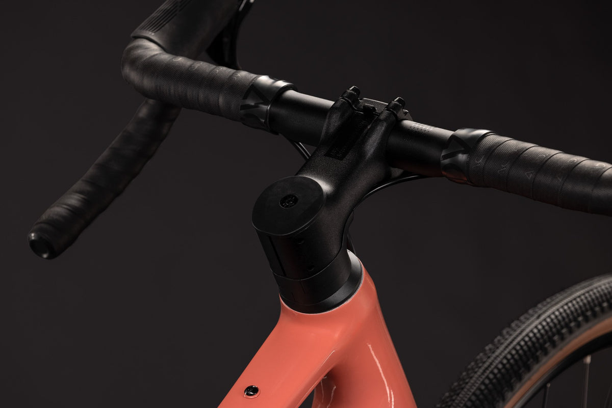 CUBE Nuroad ONE spicypapaya n black