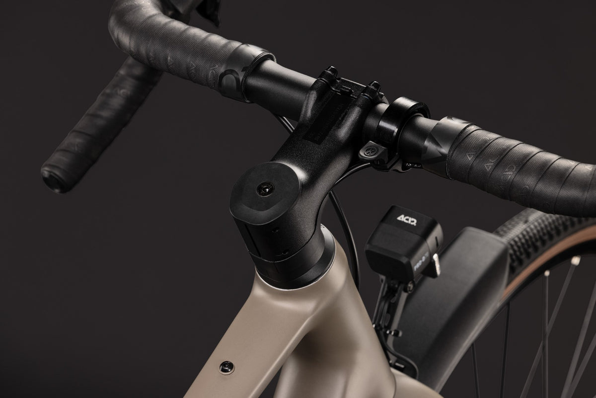 CUBE Nuroad ONE FE wood n grey