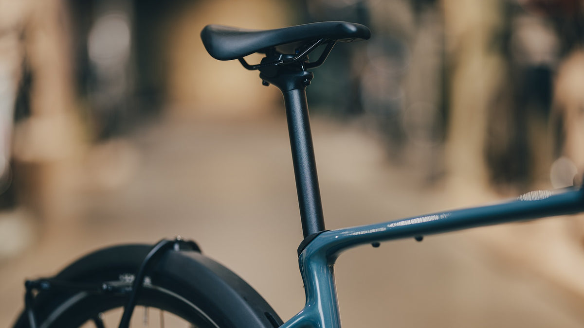 CUBE Nuroad Pro FE taiga n blue