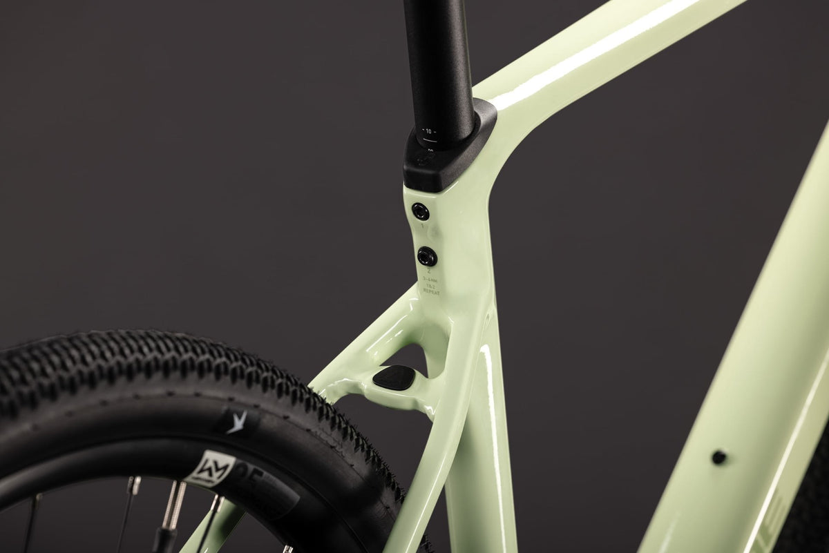 CUBE Nuroad Race lindgreen n matcha