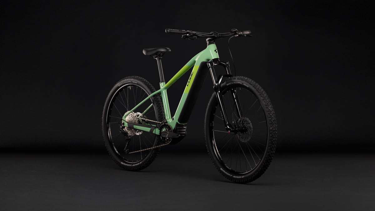 CUBE Reaction Hybrid ONE 720 cactus’n’black Classic