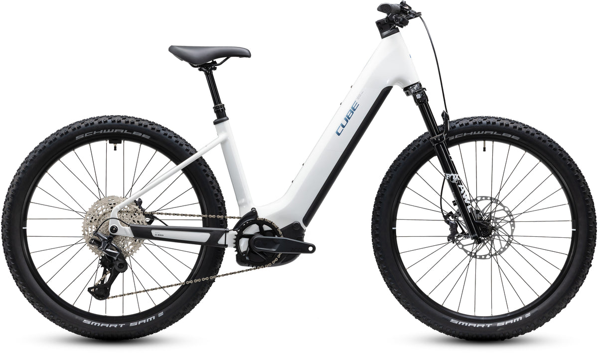 CUBE Reaction Hybrid Race 800 snow’n’black Easy Entry